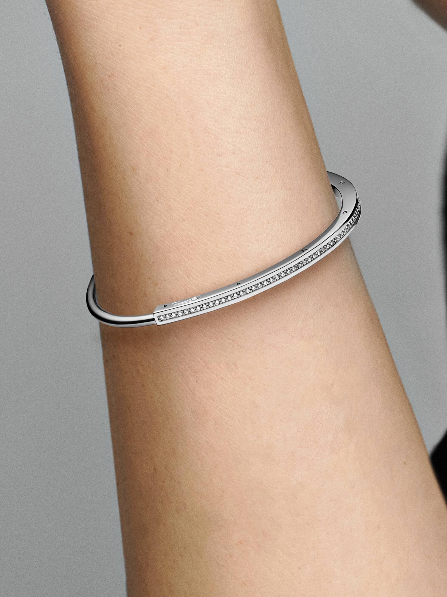 Brățară fixă pavé I-D Pandora Signature