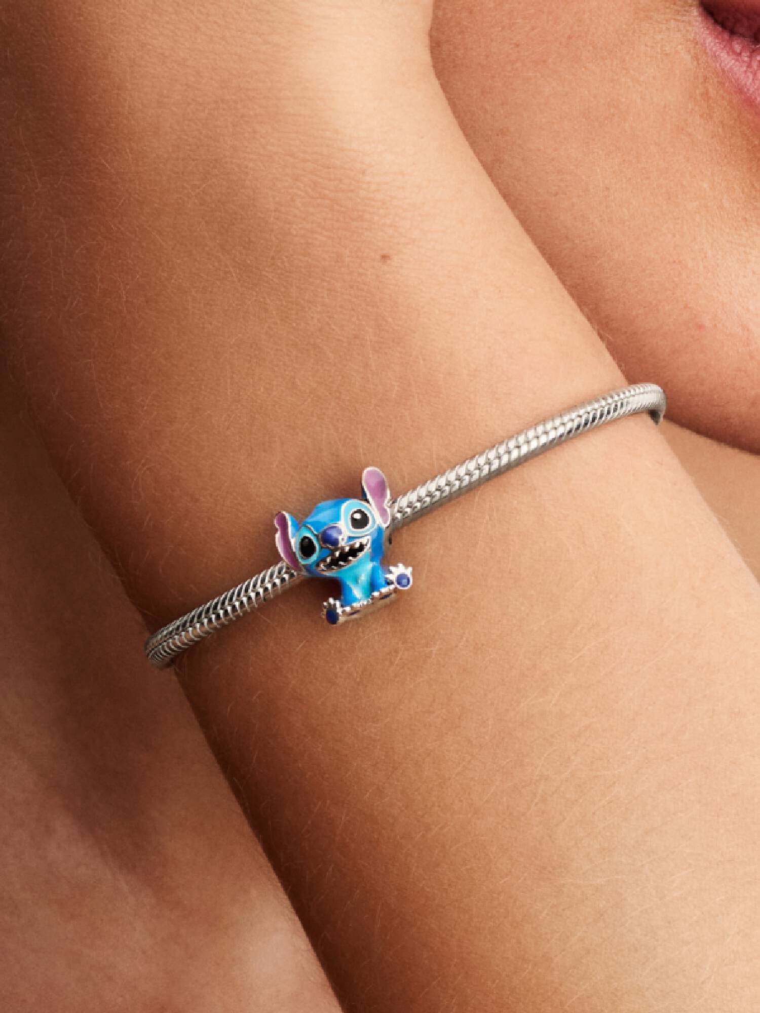 Talisman cu Stitch de la Disney