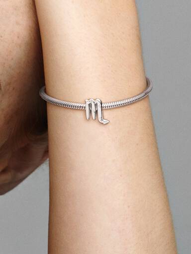 Talisman strălucitor dedicat semnului zodiacal Scorpion