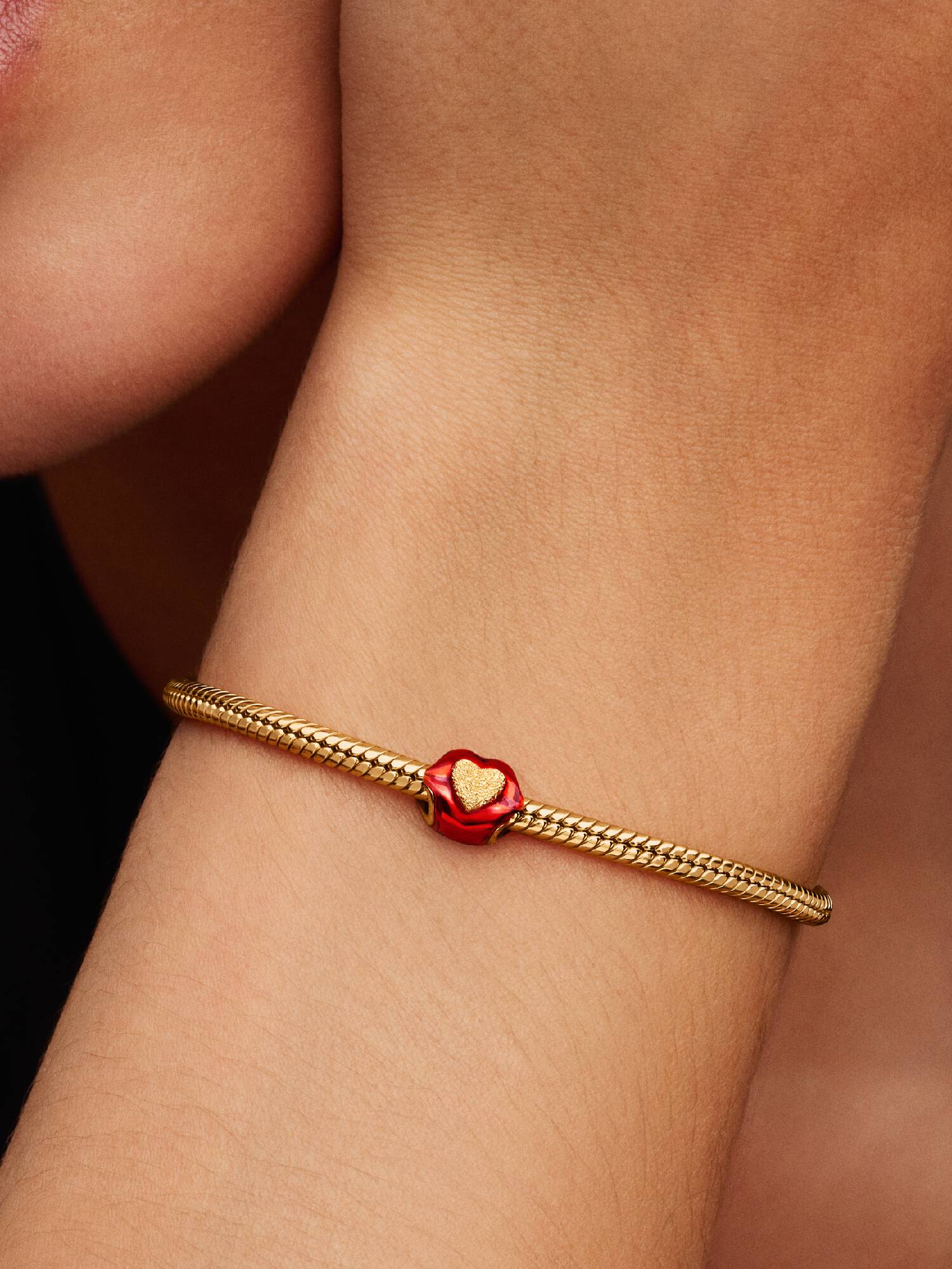 Mini Talisman Pat McGrath cu buzele iubirii