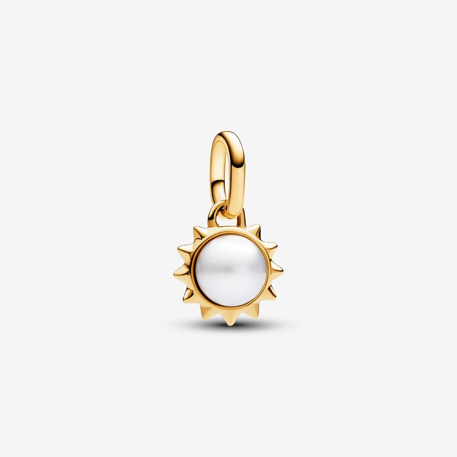 Mini talisman de tip pandantiv cu soare și perlă de cultură de apă dulce tratată Pandora ME image number 0
