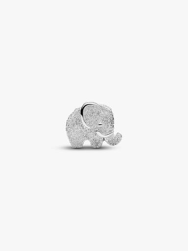 Mini talisman cu elefant texturat