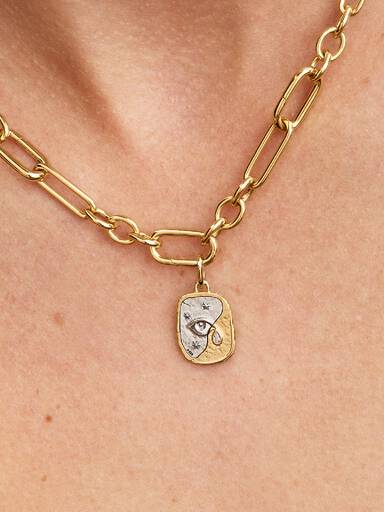 Talisman de tip medalion cu ochi